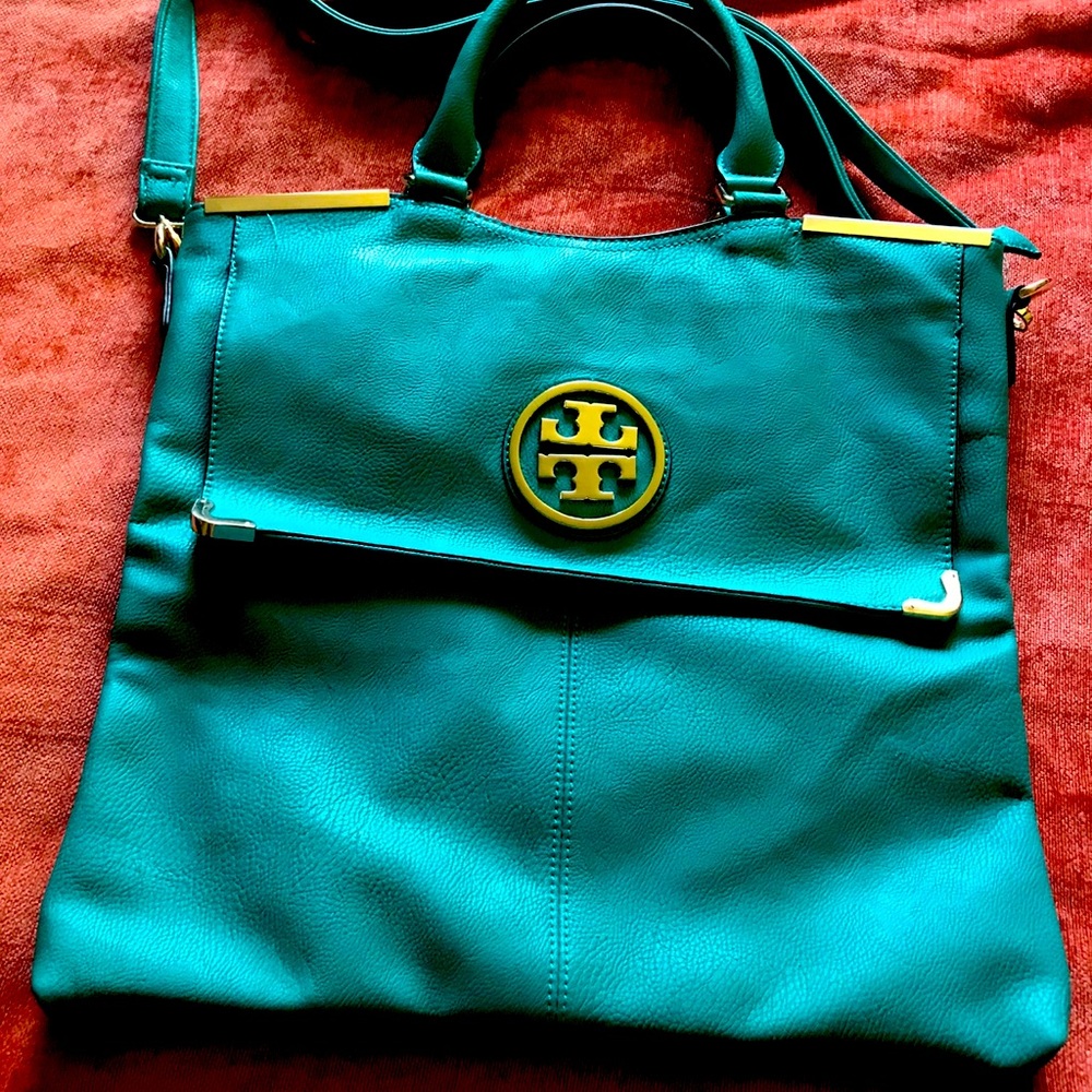Tory leather purse/ color: aqua/ size: large/New